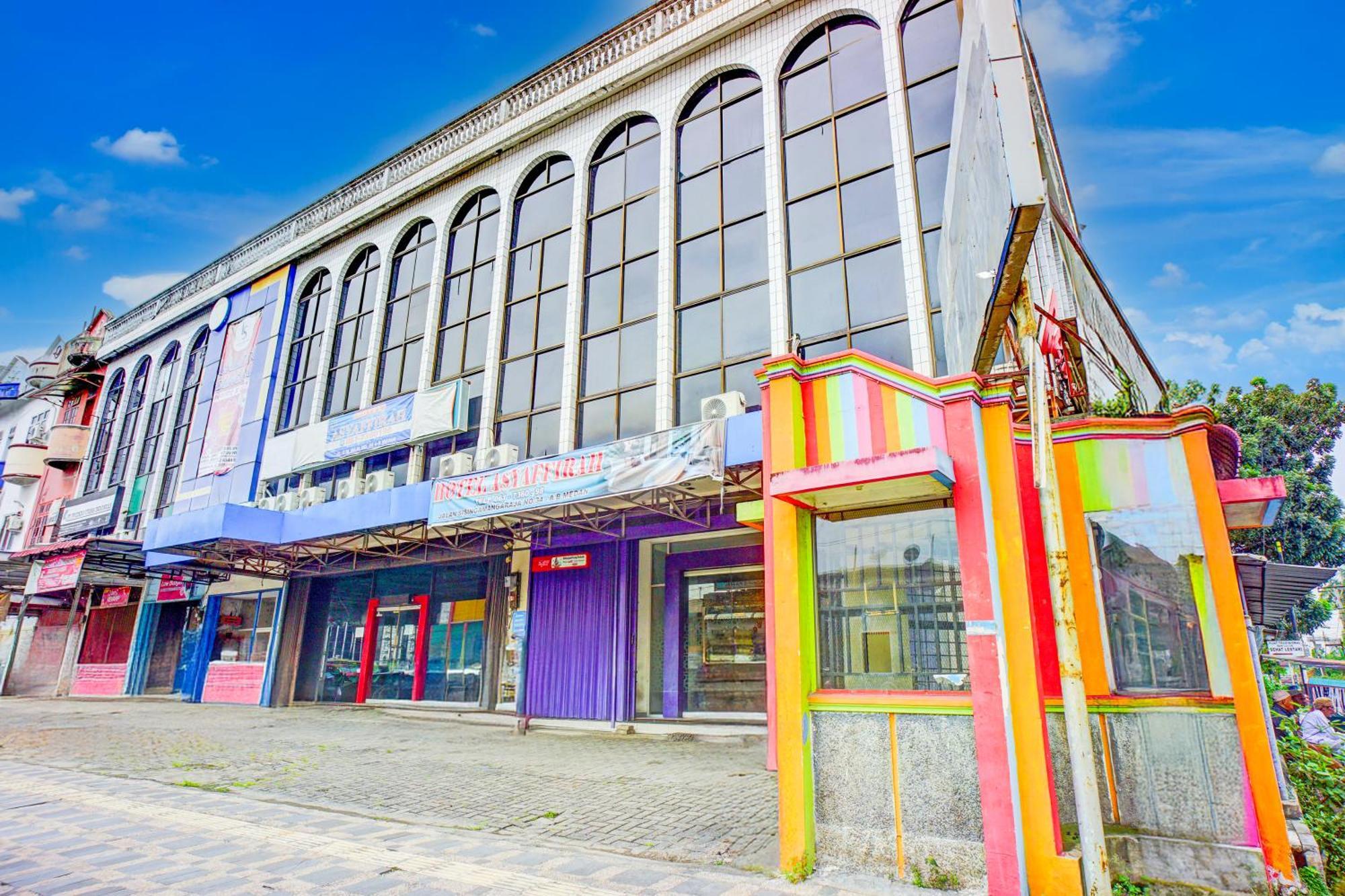 Hotel O Asyaffirah Near Masjid Raya Al Mashun Sm Raja Medan Extérieur photo