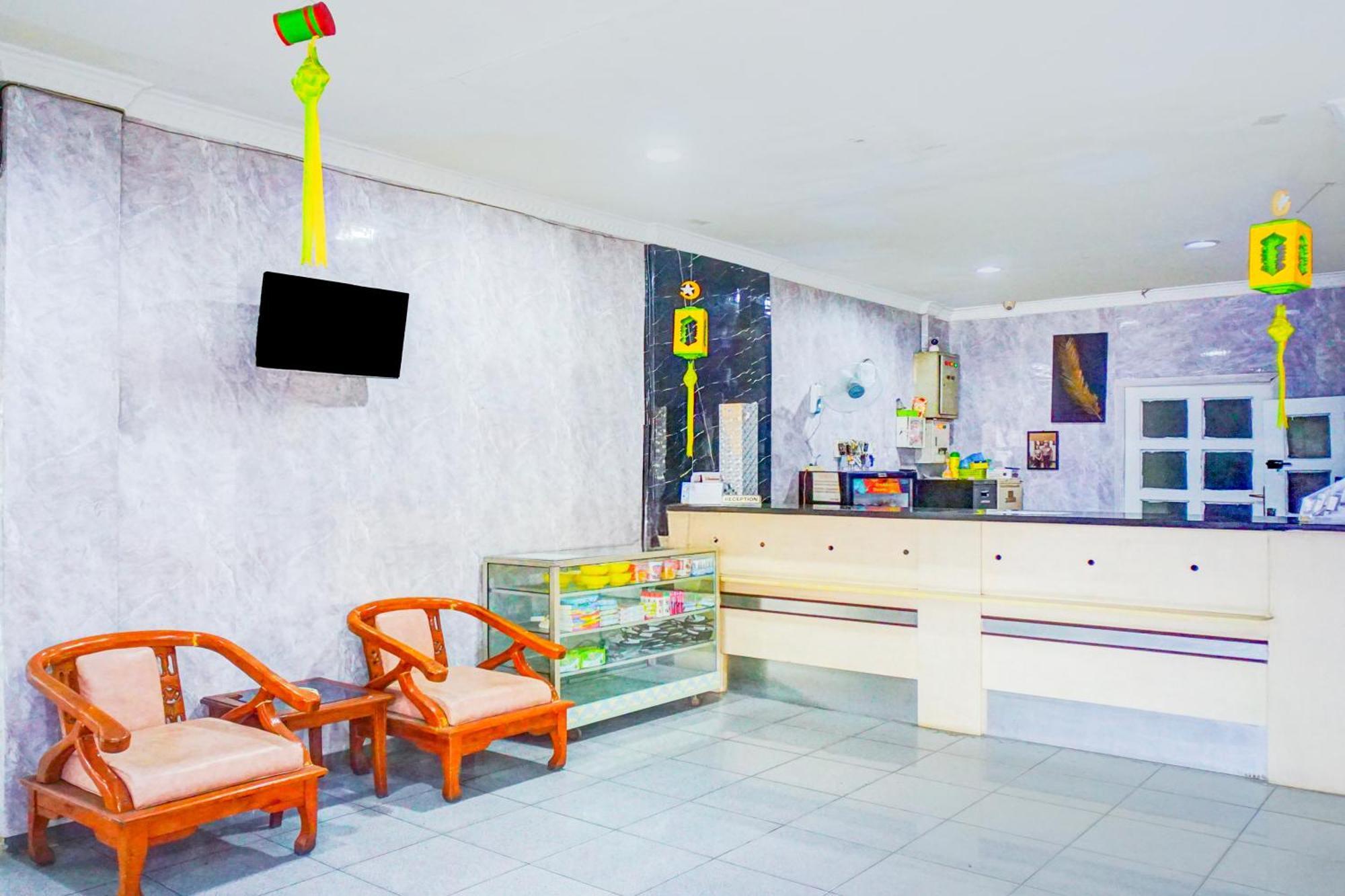 Hotel O Asyaffirah Near Masjid Raya Al Mashun Sm Raja Medan Extérieur photo