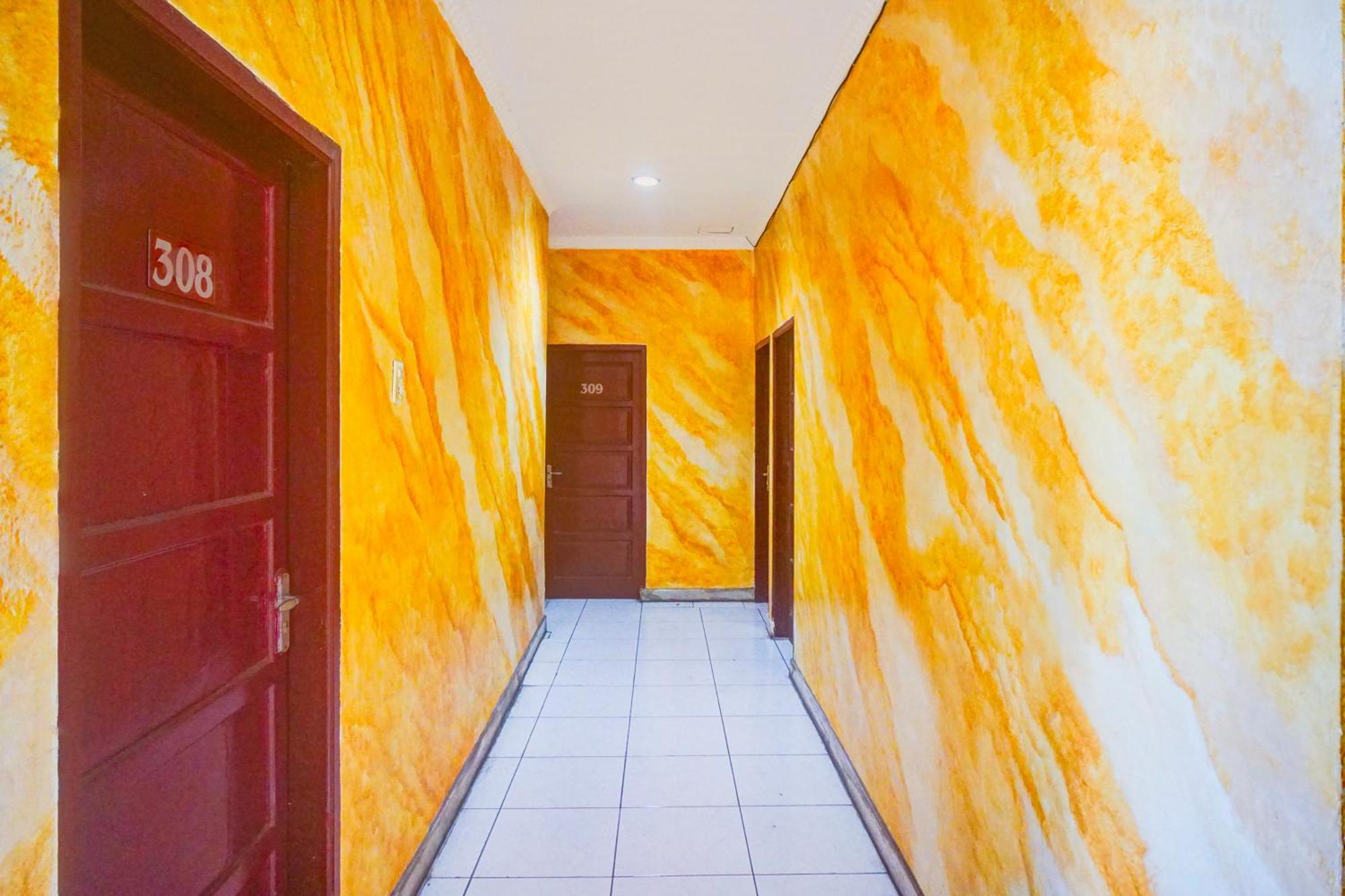 Hotel O Asyaffirah Near Masjid Raya Al Mashun Sm Raja Medan Extérieur photo